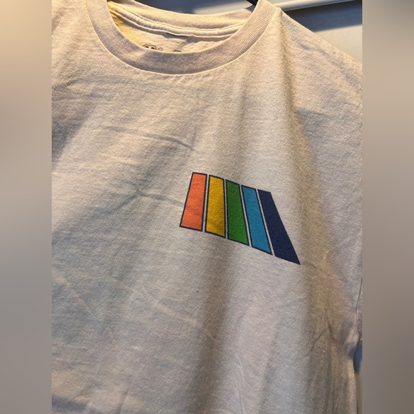 Free & Easy Cream Tee Shirt Malibu California Medium Rainbow - Picture 2 of 4